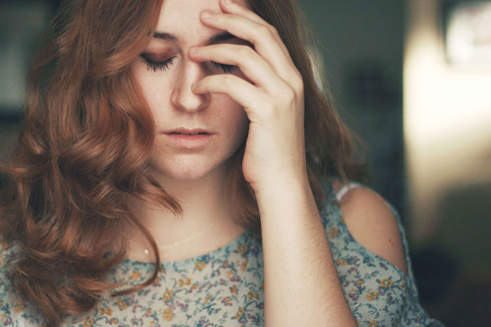 درمان همسر افسرده؛ چطور به درمان افسردگی همسرمان کمک کنیم؟