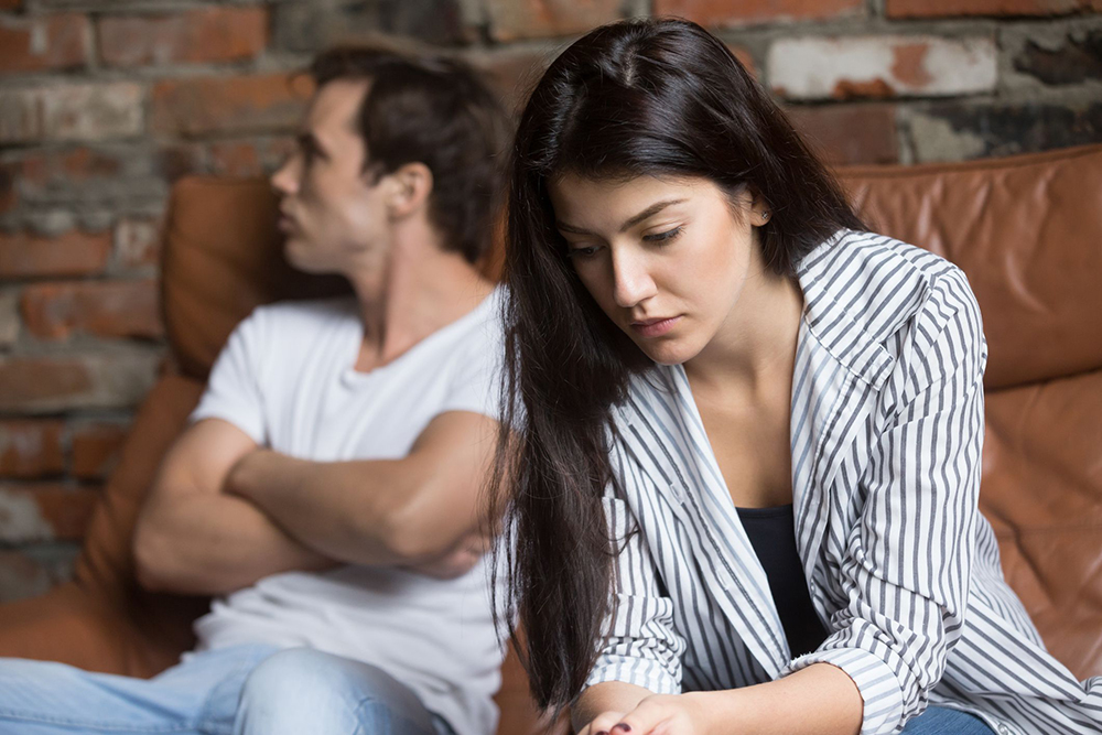با گفتن 7 عبارت، بحث با همسرتان را به دعوایی بزرگ تبدیل می کنید