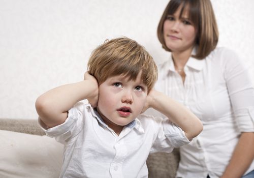 والدین سمی - تربیت کودک - واکنش به رفتار والدین - روانشناسی